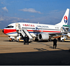 正定航空运输航空快运业稳步发展的原因是什么？